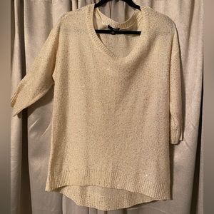 Cute shimmery 3/4 sleeve sweater